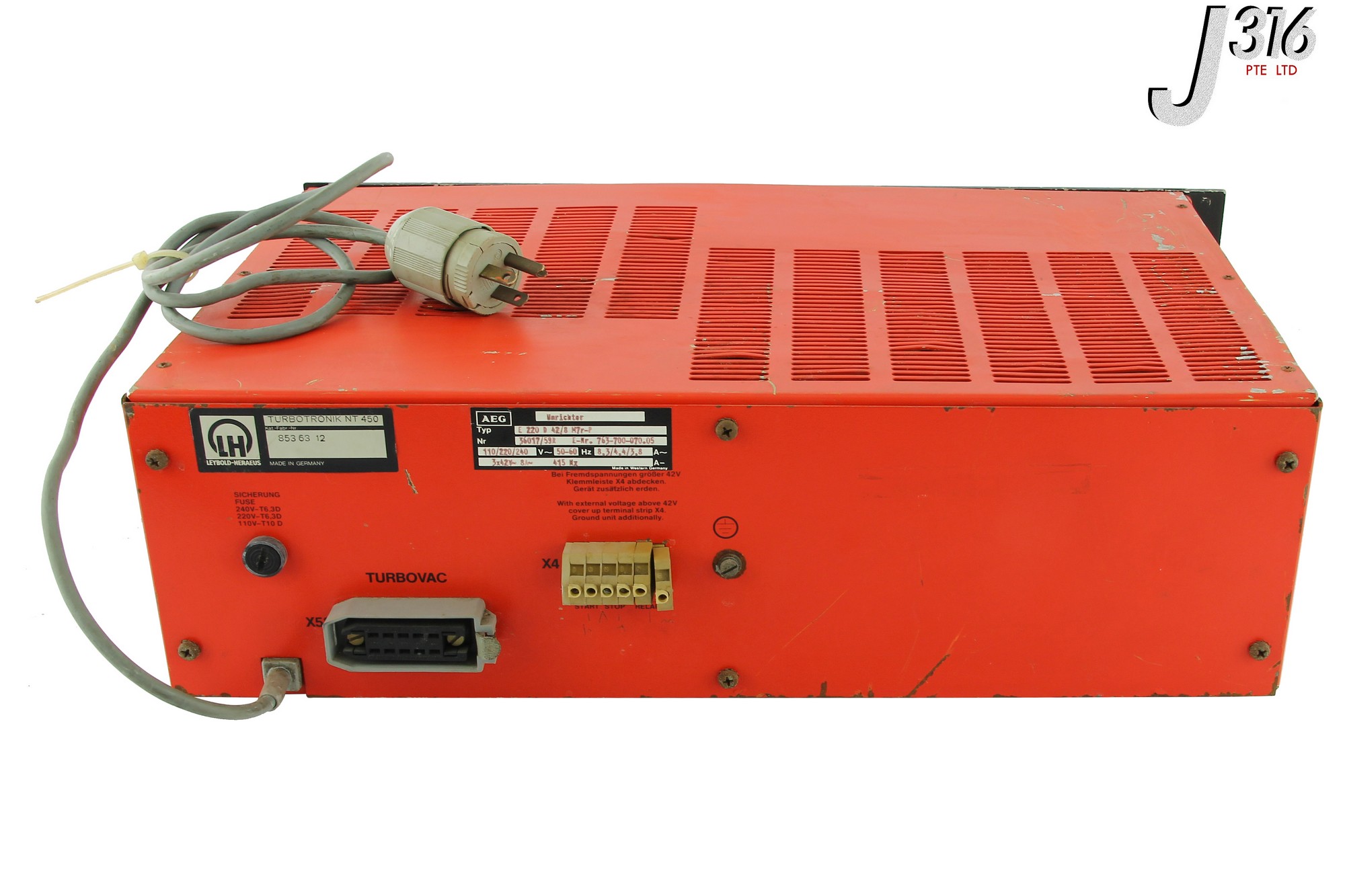 D 4042 LEYBOLD-HERAEUS TURBOTRONIK NT 450 TURBO PUMP CONTROLLER AEG